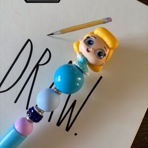 Disney Doorables: Cinderella: Cinderella handmade beaded pen